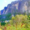 C’est le seul « passage » pour ceux qui ne veulent pas escalader avec cordes et pitons : la rampe !